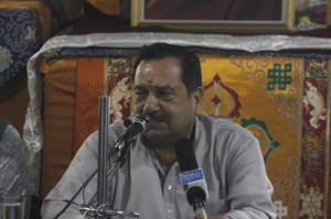 Senior RSS leader, Indresh Kumar during a public address in Dharamsala.