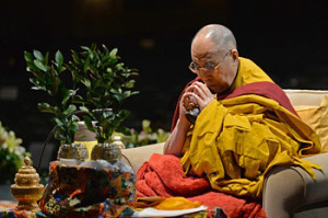 His Holiness the Dalai Lama performs preparatory rituals for the Avalokiteshvara Empowerment in the morning before the start of the teachings at the Manhattan Center in New York City on November 2, 2014. Photo/Sonam Zoksang