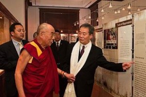 Harry Wu showing an exhibit to the Dalai Lama at the Laogai Museum, October 7, 2009