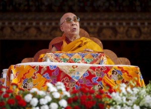 Tibetan spiritual leader the Dalai Lama pauses as he delivers the Jangchup Lamrim teachings at the Tashi Lhunpo Monastery in Bylakuppe in Karnataka, India, in this December 25, 2015 file photo.   REUTERS/Abhishek N. Chinnappa/Files