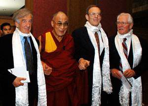 (L to R) Elie Weisel, His Holiness the Dalai Lama, NED Chairman Carl Gershman, and Lowell Thomas Jr. (Washington DC 2005)