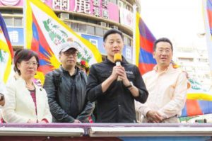 Freddy Lim (second right) speaking at a rally in Taipei to promote Tibetan rights, Photo: Chen Yu-fu, Taipei Times