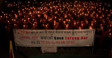 China Forces Monks and Nuns Out of Larung Gar After Demolishing Homes