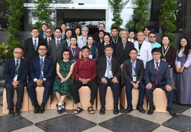 Tibetan, Chinese Democracy Advocates Adopt Joint Declaration at Dharamsala Forum Tibetan, Chinese Democracy Advocates Adopt Joint Declaration at Dharamsala Forum