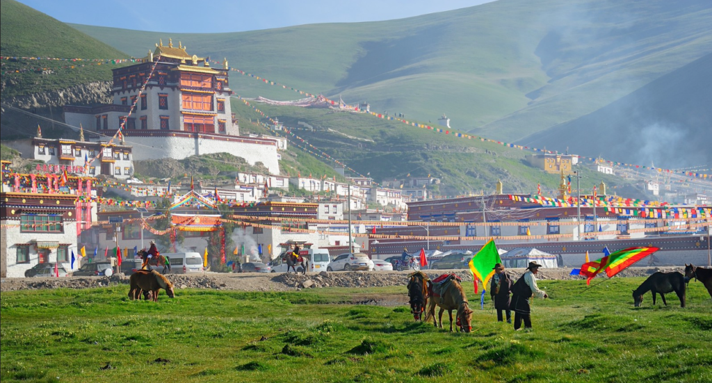 Chinese Authorities Reportedly Target Over 200 Monks’ Homes at Historic Dza Sershul Monastery